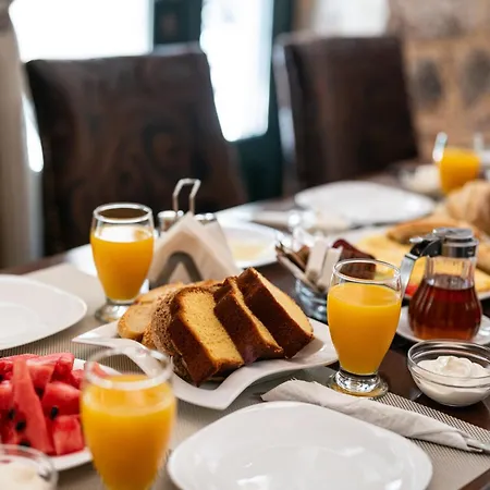 Isioni Guest house