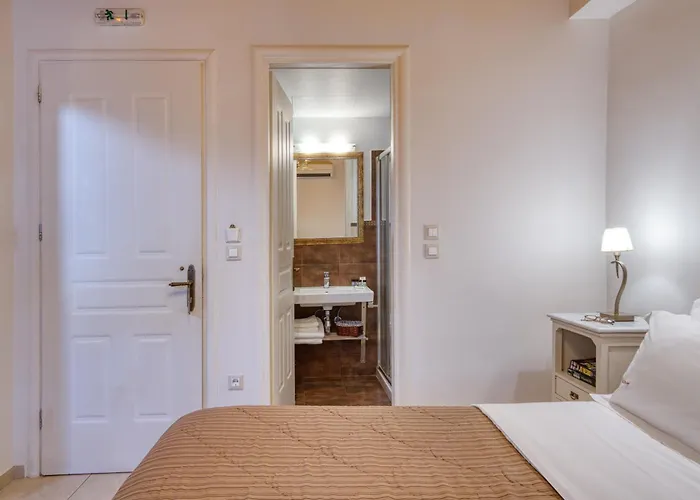 Isioni بيت ضيافة نافبليو