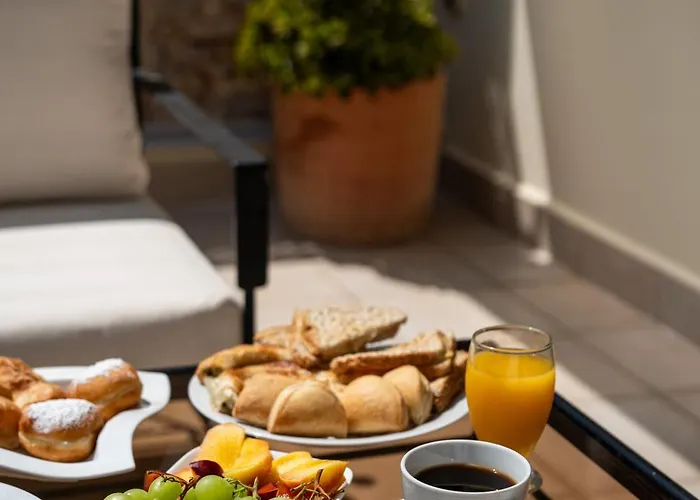 Isioni بيت ضيافة نافبليو